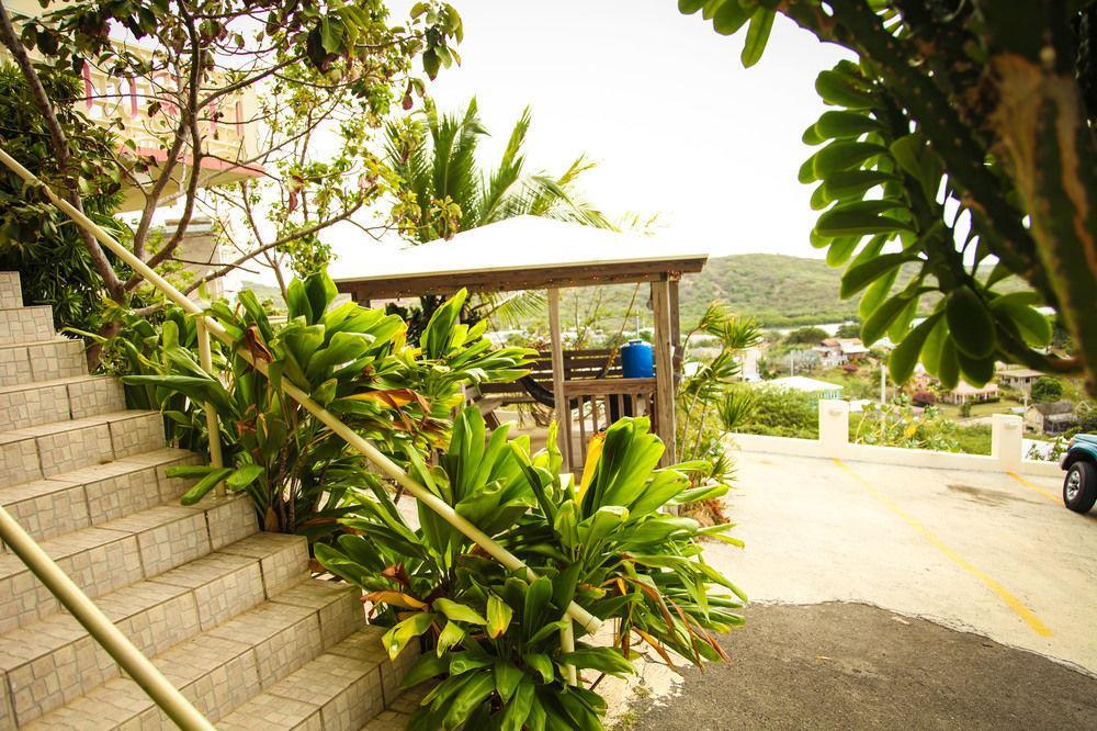 Casa Robinson Guest House Isla Culebra Exteriör bild